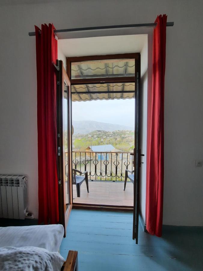 Old Bridge B&B Yeghegnadzor ภายนอก รูปภาพ