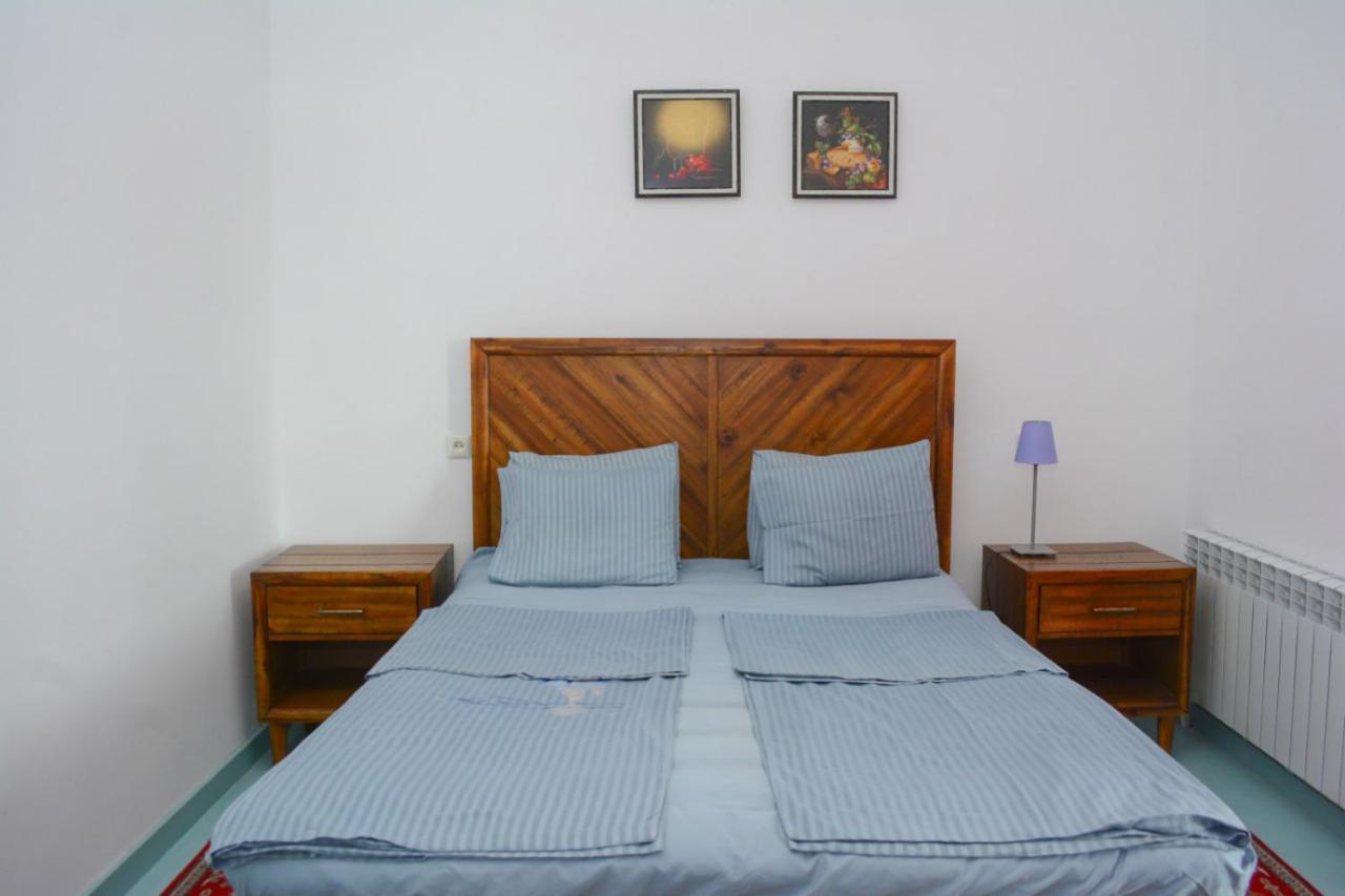 Old Bridge B&B Yeghegnadzor ภายนอก รูปภาพ